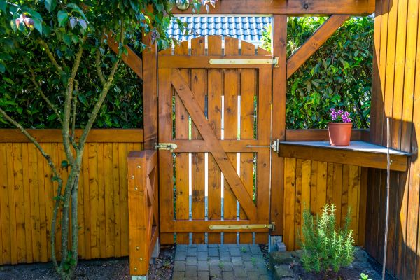 Wood Gate Repair in Lilburn