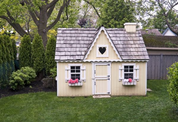 Playhouse Assembly in Lilburn