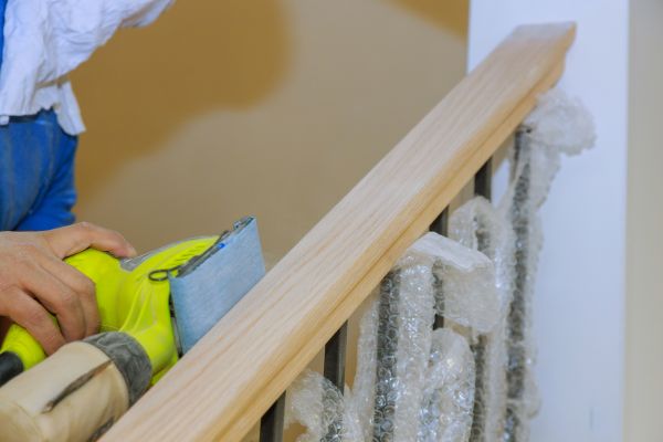 Handrail Sanding in Lilburn