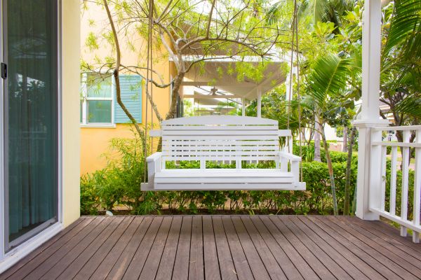 Porch Swing Service in Lilburn